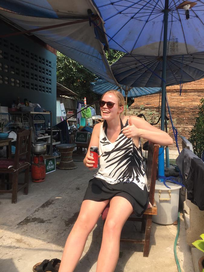Tiger House Hostel (Adults Only) Chiang Mai Esterno foto