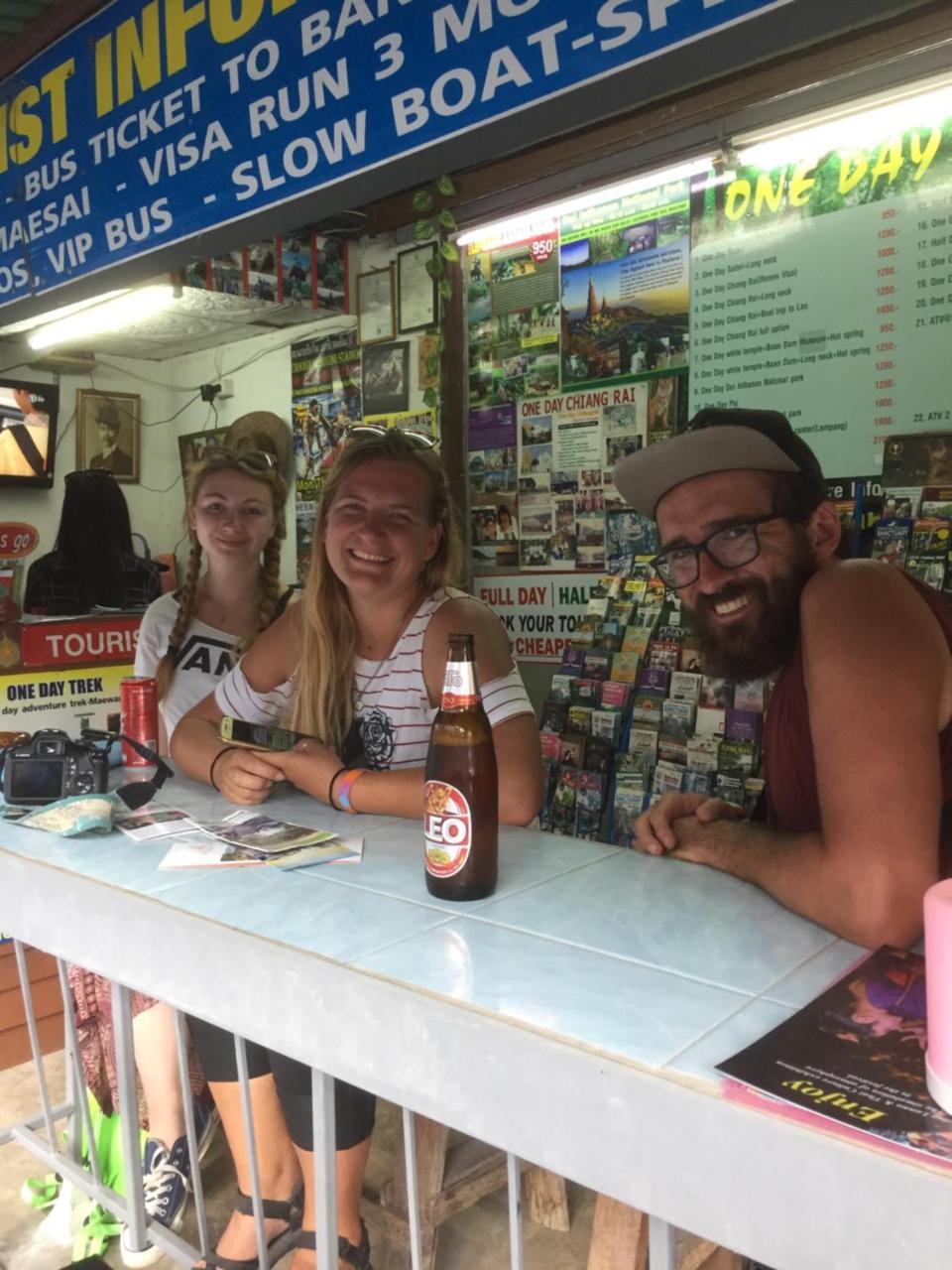 Tiger House Hostel (Adults Only) Chiang Mai Esterno foto