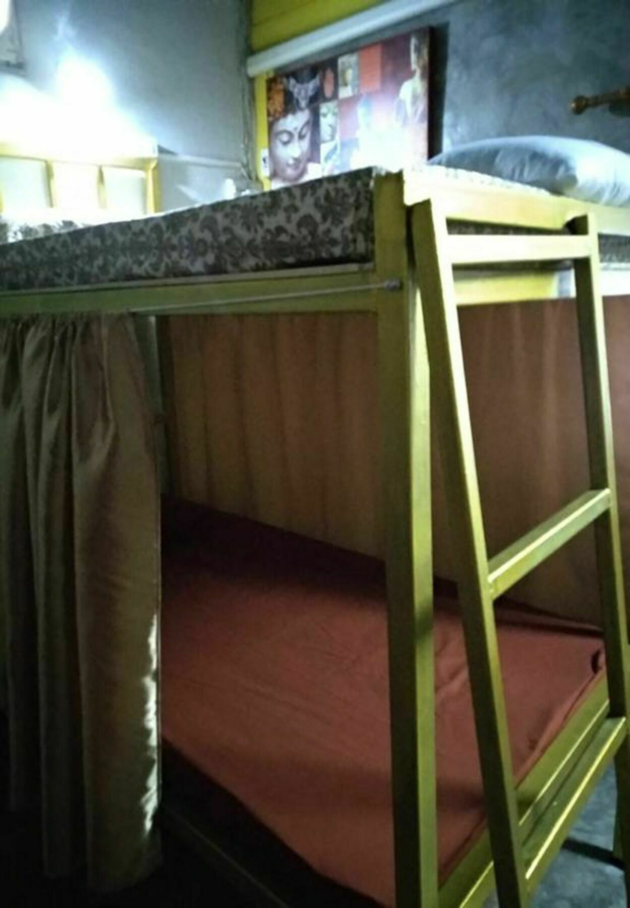 Tiger House Hostel (Adults Only) Chiang Mai Esterno foto